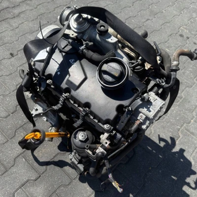 Volkswagen Golf 5 1.9 TDI BXE Çıkma Dolu Motor  Volkswagen