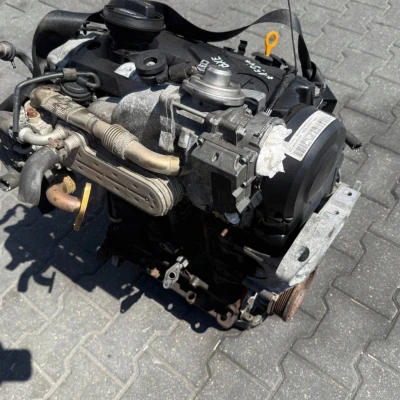 Volkswagen Passat B6 Variant 1.9 TDI BXE Çıkma Dolu Motor  Volkswagen