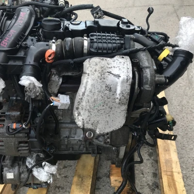 Peugeot 308 II Hatchback 1.6 BlueHDi 120 PS 2014-2018 Çıkma Dolu Orijinal Motor